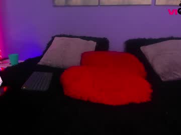 Violet_Cutte Chaturbate stream image from January 26, 2025