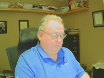 Frankie6207 Chaturbate stream image from January 26, 2025
