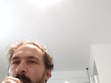 Luluberlu042 Chaturbate stream image from January 26, 2025