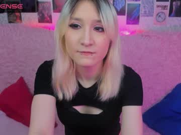 Robin_Khelles Chaturbate stream image from January 26, 2025