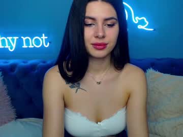 Viollinalv Chaturbate stream image from January 26, 2025