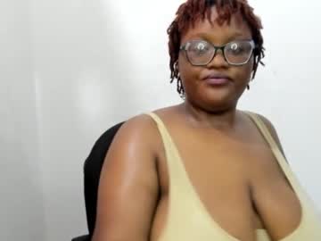 Chubby_Ebonygirl2 Chaturbate stream image from January 26, 2025
