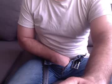 Oldjeremy Chaturbate stream image from January 26, 2025