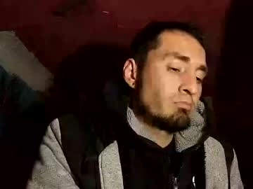Papi1993x Chaturbate stream image from January 26, 2025