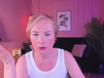 Sandra_Kind Chaturbate stream image from January 26, 2025