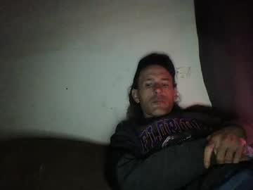Cumslutboi27 Chaturbate stream image from January 26, 2025
