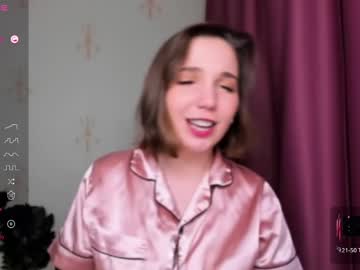 Kindhazelhere_ Chaturbate stream image from January 26, 2025