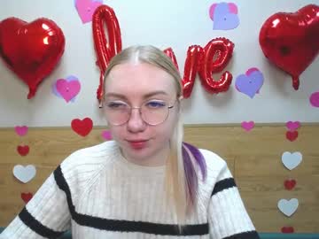 Beatriceflyy Chaturbate stream image from January 26, 2025