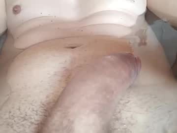 Moxfox77 Chaturbate stream image from January 26, 2025