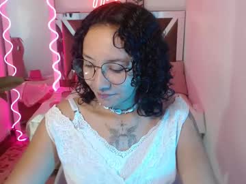 Mellody_Tay Chaturbate stream image from January 26, 2025