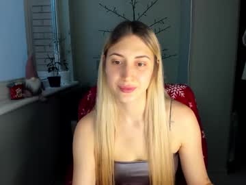 Yours_Sonya Chaturbate stream image from January 26, 2025