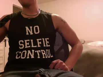 Frankie_James Chaturbate stream image from January 26, 2025
