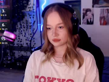 Katerinaxvold Chaturbate stream image from January 26, 2025
