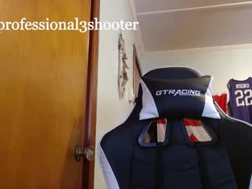 Mainecollegeboy Chaturbate stream image from January 26, 2025
