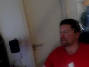 Surfernik Chaturbate stream image from January 26, 2025