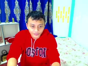 Asian_Pakboi Chaturbate stream image from January 26, 2025