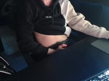 Loofy_Art Chaturbate stream image from January 26, 2025