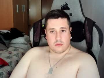 Pollito_95 Chaturbate stream image from January 26, 2025