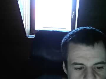 Twelle Chaturbate stream image from January 26, 2025
