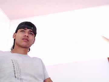 Zander_2120 Chaturbate stream image from January 26, 2025