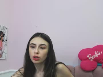 Elizabethwall Chaturbate stream image from January 26, 2025