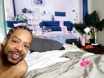 Gregnice313 Chaturbate stream image from January 26, 2025