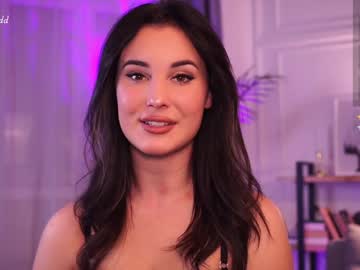 Liya__Gold Chaturbate stream image from January 26, 2025