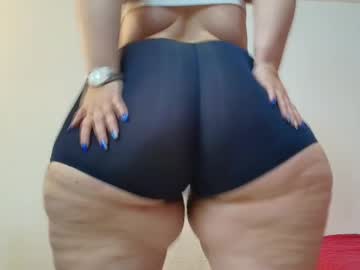 Sexy_Curvi Chaturbate stream image from January 26, 2025