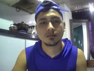 Jhacks28 Chaturbate stream image from January 26, 2025