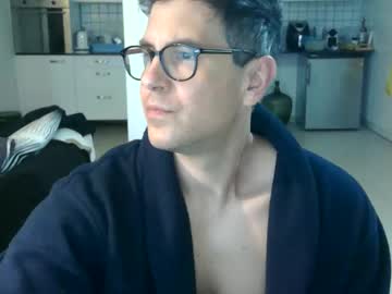 Naughtypeepz Chaturbate stream image from January 26, 2025