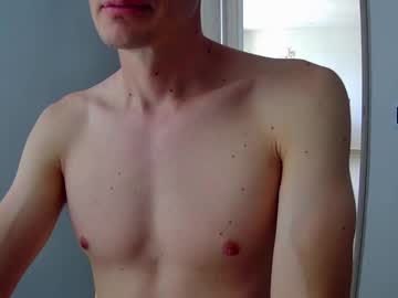 Royyourtoy Chaturbate stream image from January 26, 2025