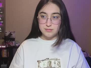 Scallymiranaa Chaturbate stream image from January 26, 2025
