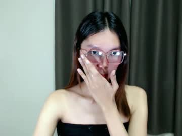 Simislutx Chaturbate stream image from January 26, 2025