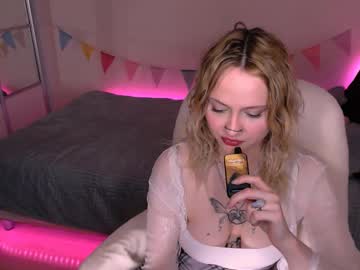 Mariamilkis Chaturbate stream image from January 26, 2025