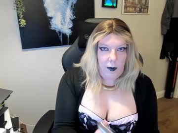 Calpernia Chaturbate stream image from January 26, 2025