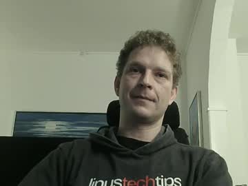 Lboogie42 Chaturbate stream image from January 26, 2025