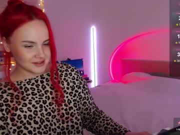 Mi_Cherry Chaturbate stream image from January 26, 2025
