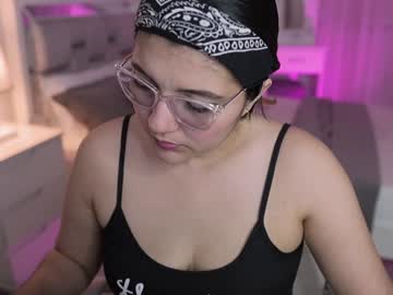 Camila_Buitrago Chaturbate stream image from January 26, 2025