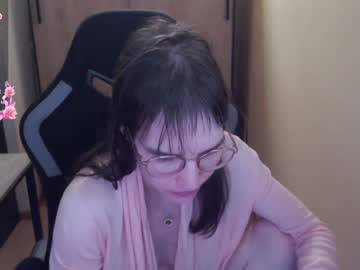 Heraluna_ Chaturbate stream image from January 26, 2025