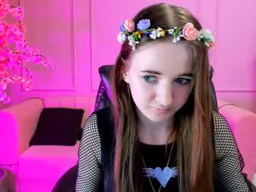 Katerinakayer Chaturbate stream image from January 26, 2025