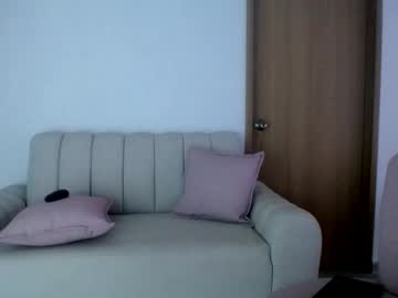 Perla_Miel Chaturbate stream image from January 26, 2025