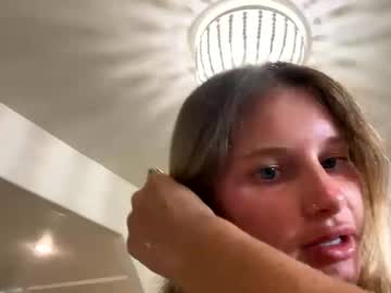 Verycherryxx Chaturbate stream image from January 26, 2025