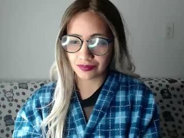 Amycosplay99 Chaturbate stream image from January 26, 2025