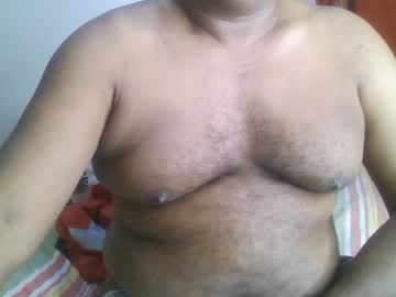 Beargryzzly Chaturbate stream image from January 26, 2025