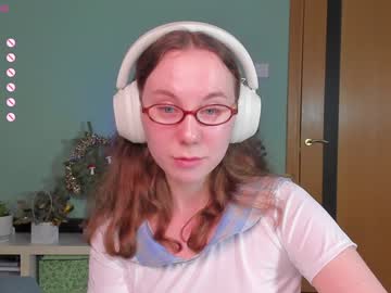Curly_Ginny Chaturbate stream image from January 26, 2025