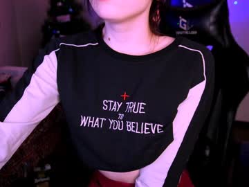 Kimiko__ Chaturbate stream image from January 26, 2025