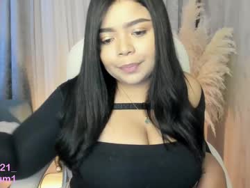 Kmikum1 Chaturbate stream image from January 26, 2025