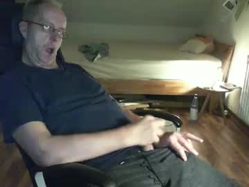 Lefti27 Chaturbate stream image from January 26, 2025