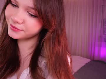 Little_Lolla17 Chaturbate stream image from January 26, 2025