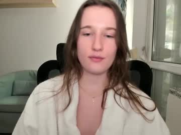 Oliviaaa2003 Chaturbate stream image from January 26, 2025